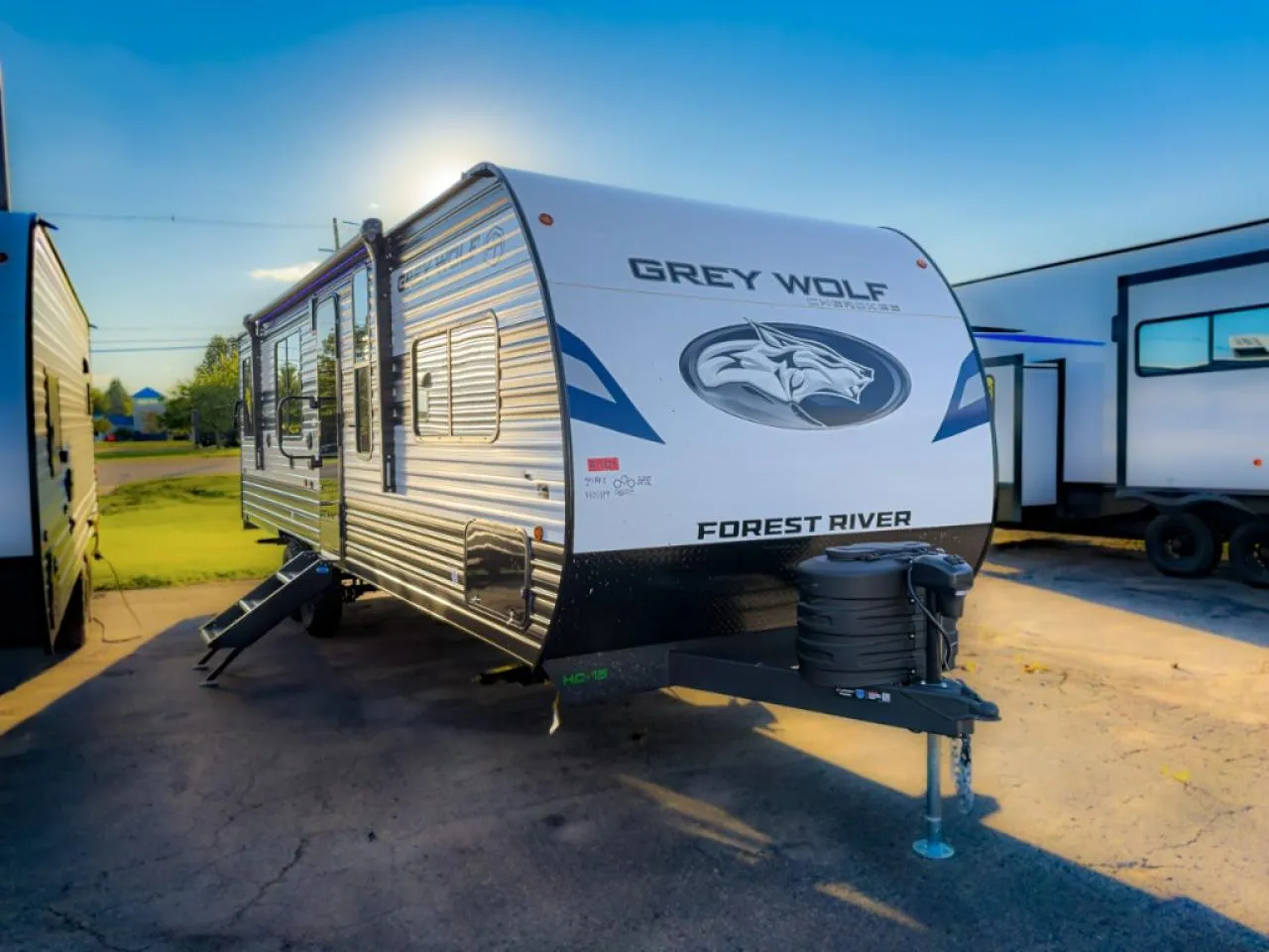 2027 Forest River Cherokee Grey Wolf 25RRT - Photo 3