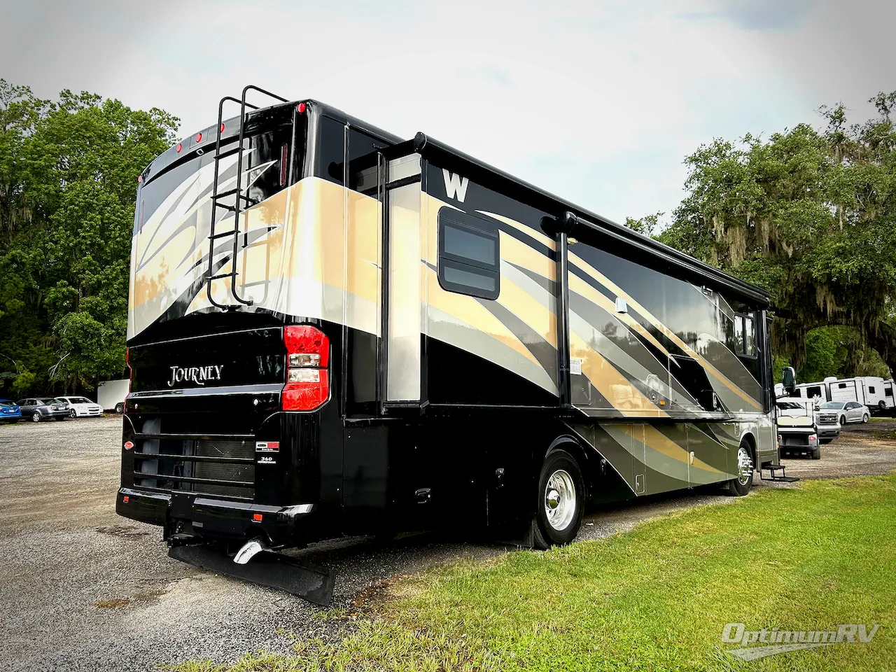 2013 Winnebago Journey 36M - Photo 3