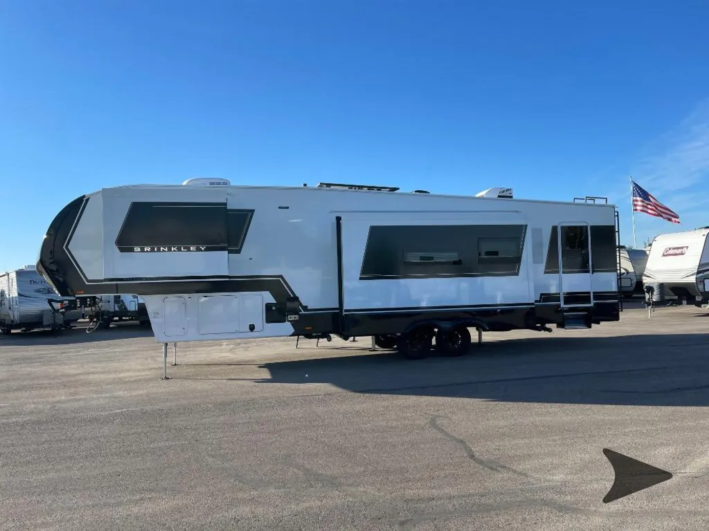 2026 Brinkley Model Z 3515, Photos photo 38