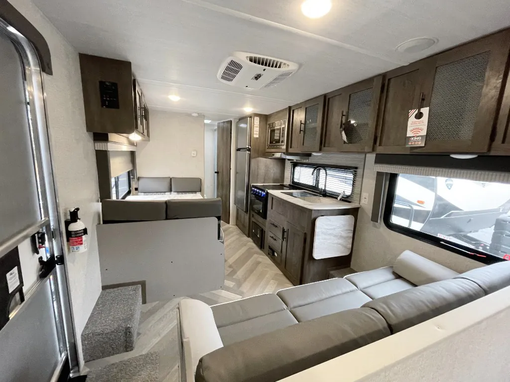 2021 Forest River Salem Cruise Lite 241QBXL, Photos photo 3