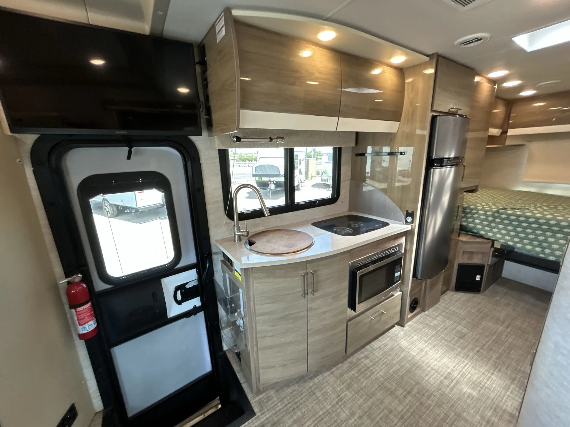 2021 Entegra Coach Qwest 24T dealer photo 10 from Camping World