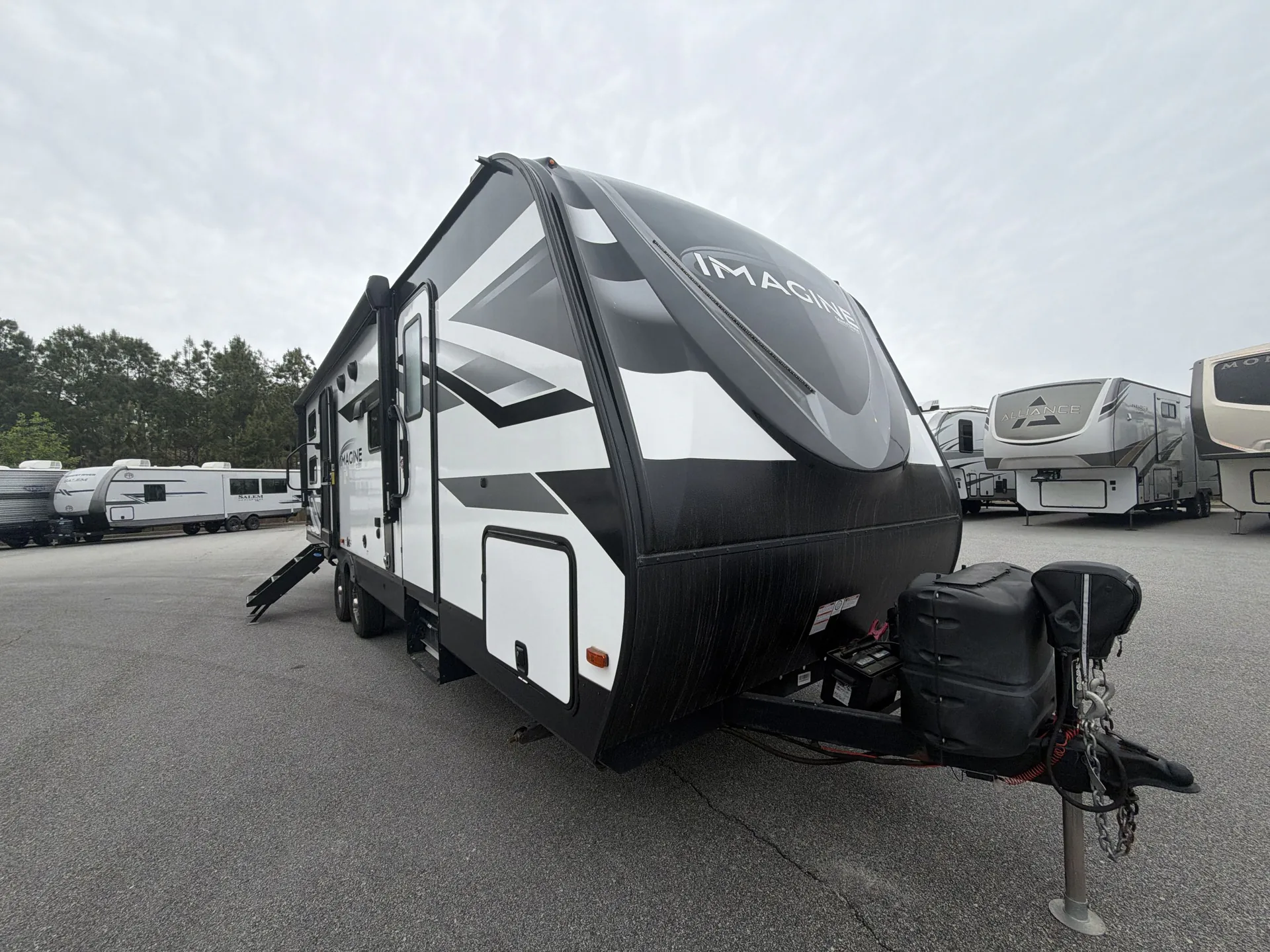2023 Grand Design Imagine 2800BH - Photo 2
