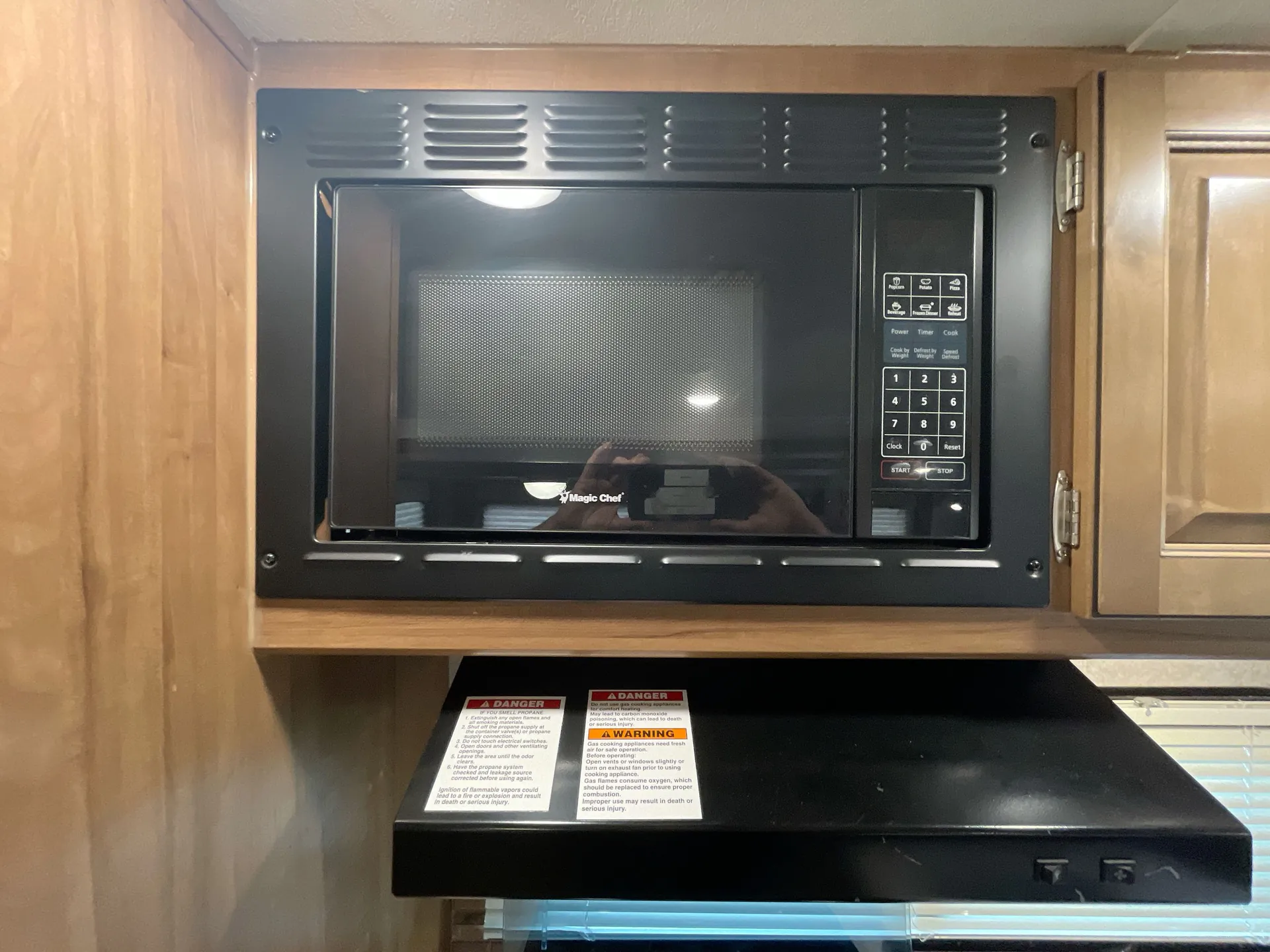 2017 Forest River Flagstaff Super Lite 26RLWS — off campside