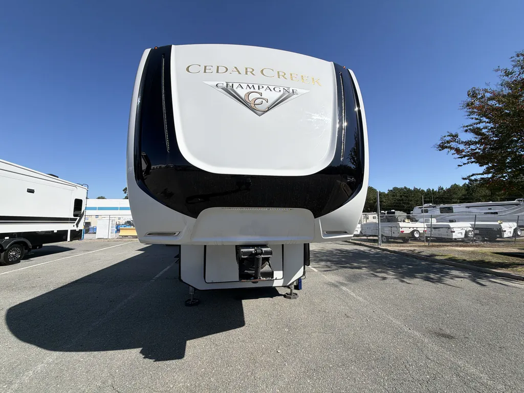 2022 Forest River Cedar Creek Champagne Edition 38EL, Photos photo 4