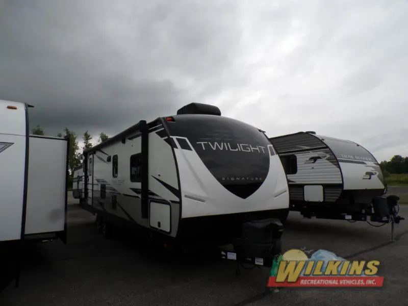 2022 Cruiser RV Twilight Signature TWS 2620 - Photo 2