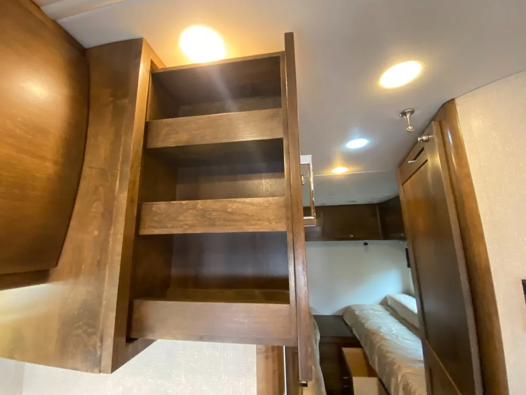 2019 Tiffin Wayfarer 24 TW, Photos photo 20