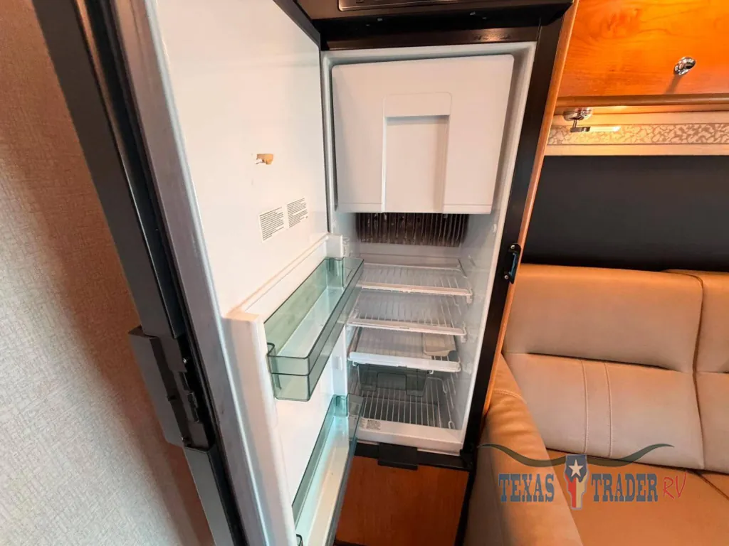 2019 Tiffin Wayfarer 24 TW, Photos photo 8