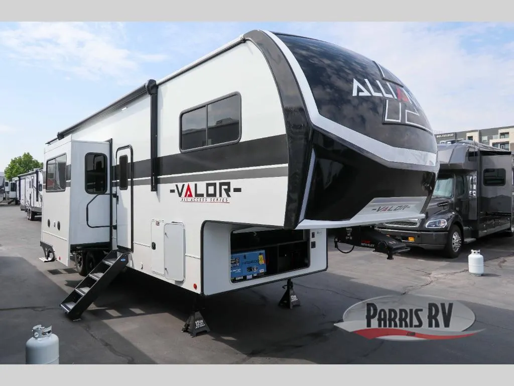 2026 Alliance RV Valor 32A10 - Photo 2