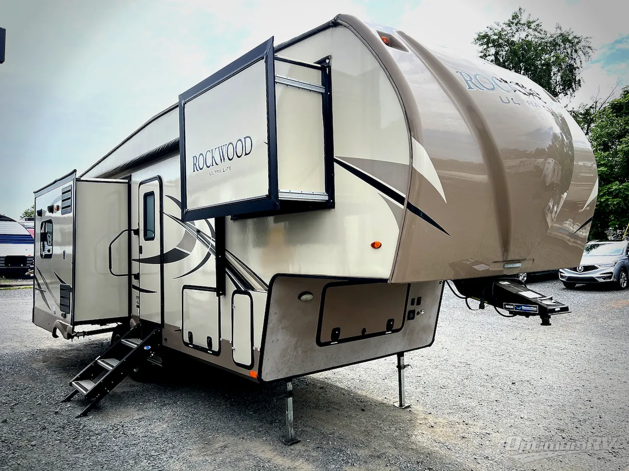 2019 Forest River Rockwood Ultra Lite 2650WS - Photo 2