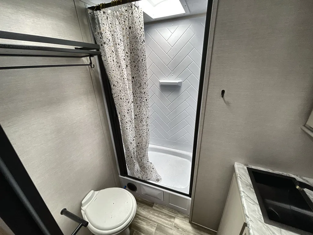 2025 Forest River Vibe 3400BH, Photos photo 18