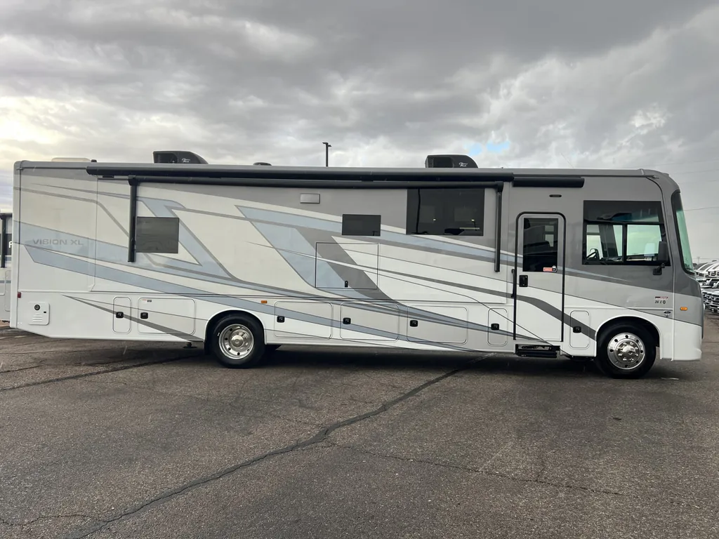 2027 Entegra Coach Vision XL 36C, Photos photo 27