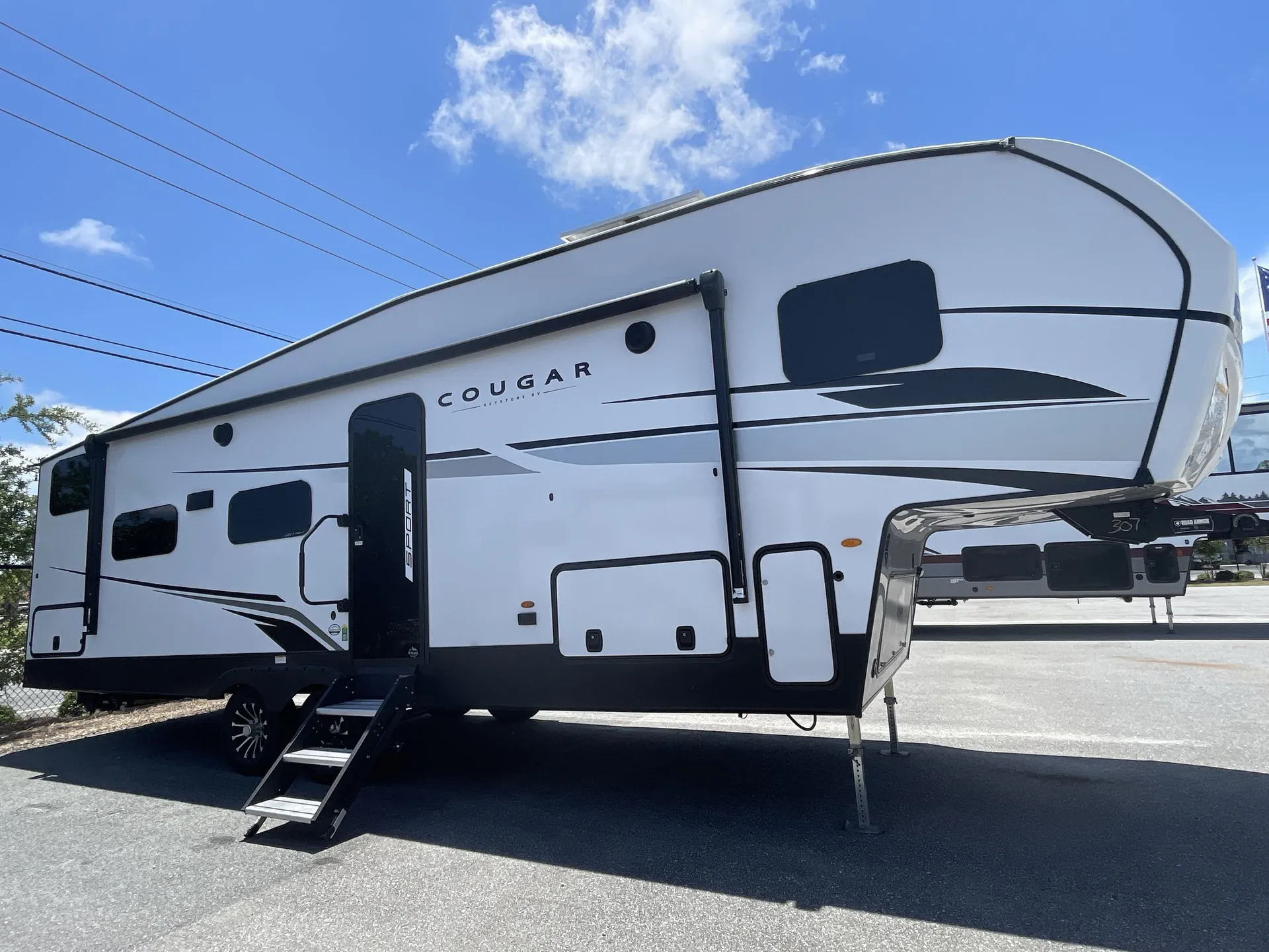 2024 Keystone Cougar Sport 2700BH - Photo 2