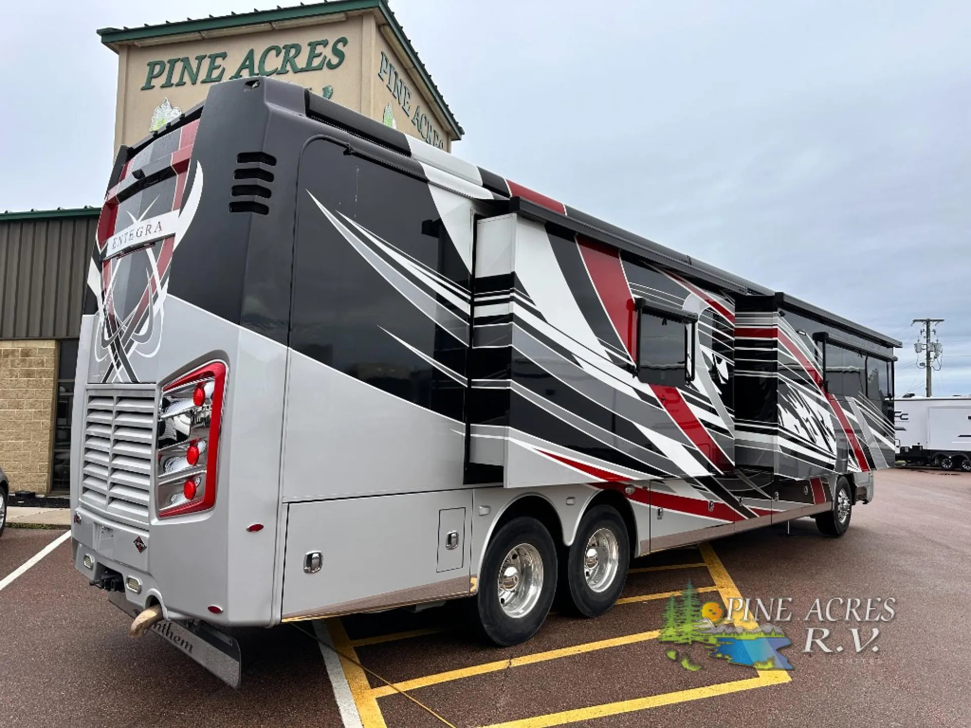 2021 Entegra Coach Anthem 44F - Photo 4