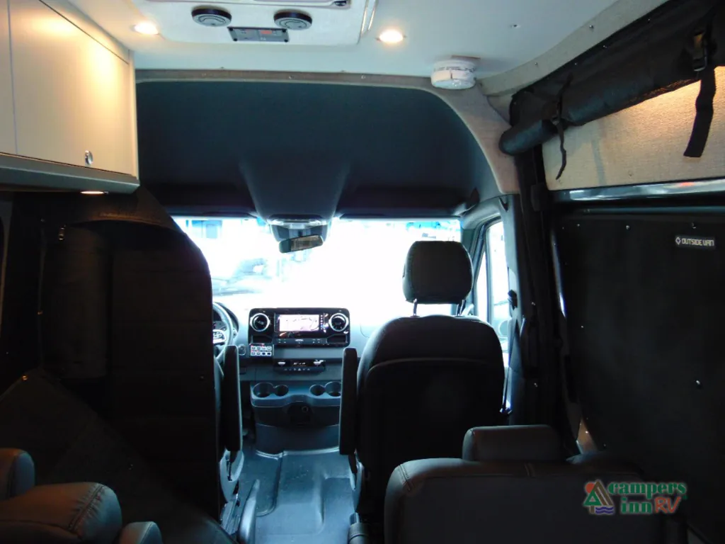 2024 Outside Van Approach 170, Photos photo 23