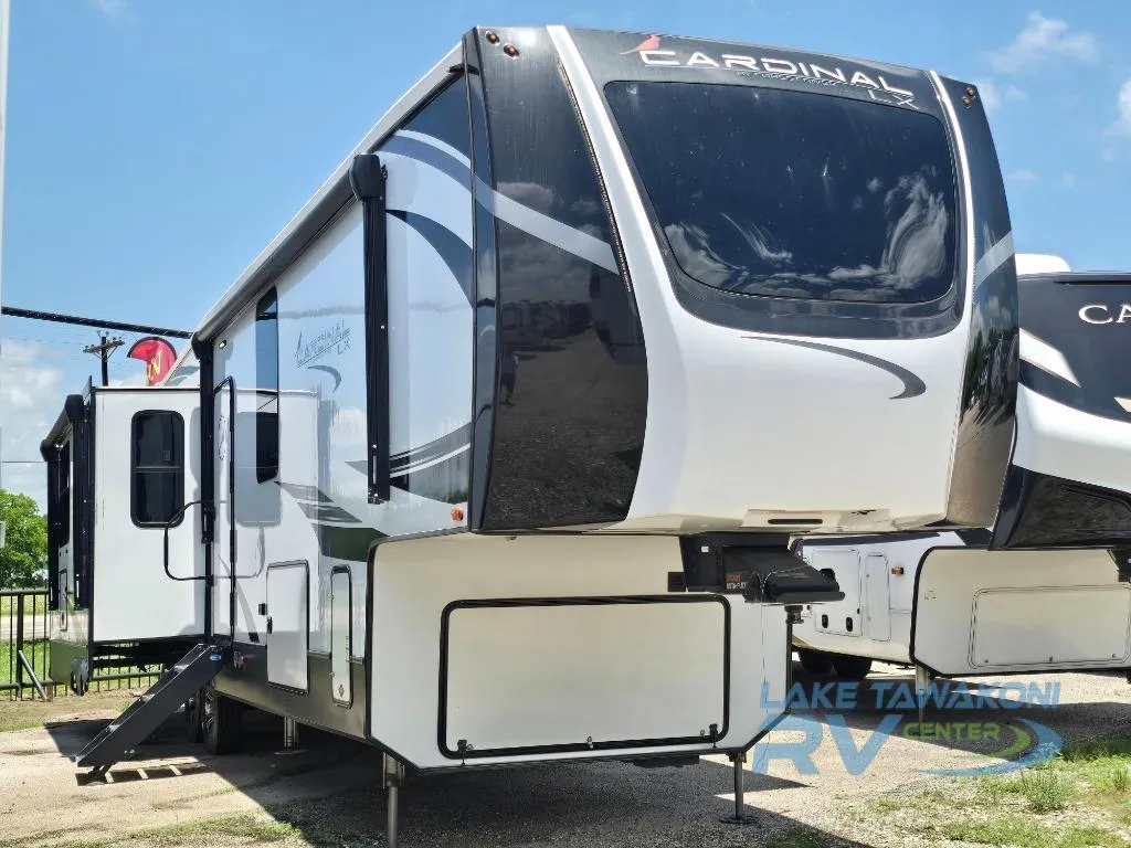 2022 Forest River Cardinal Luxury 390FBX - Photo 3