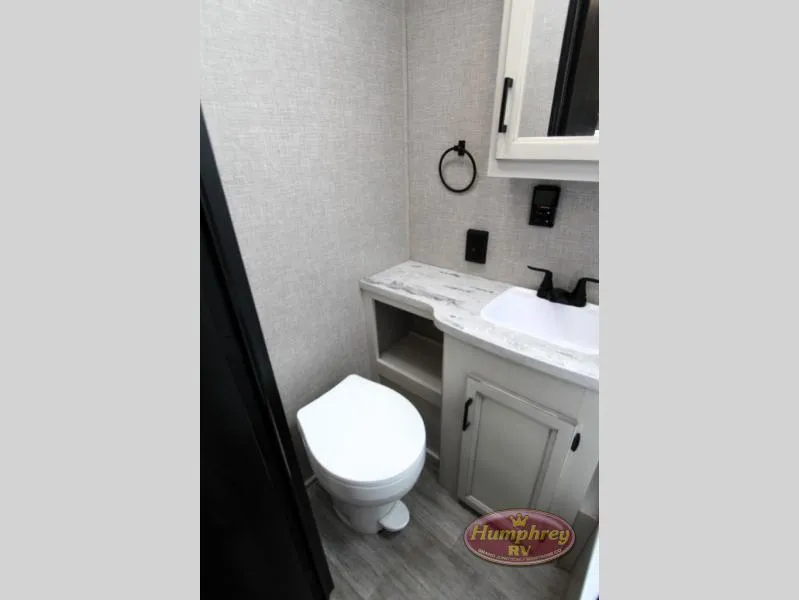 2023 Jayco Jay Flight 212QBW - Photo 4