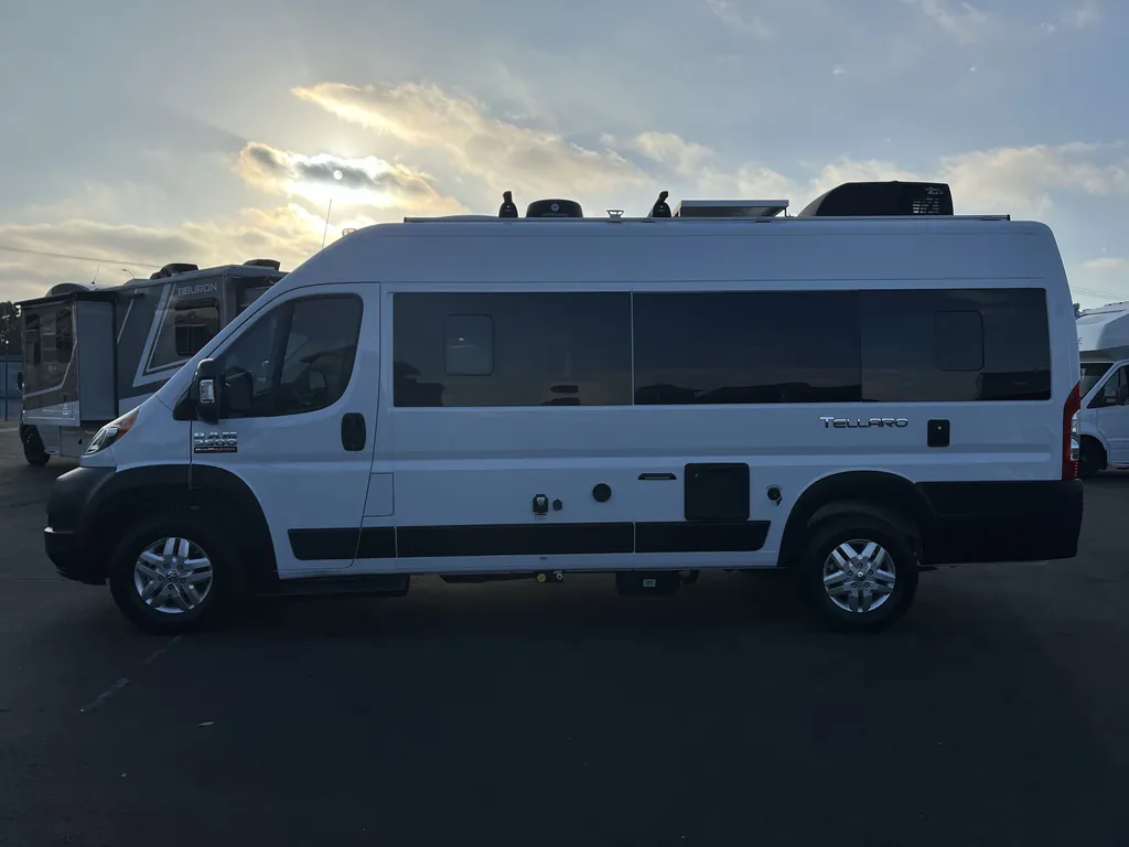 2022 Thor Motor Coach Tellaro 20AT, Photos photo 4