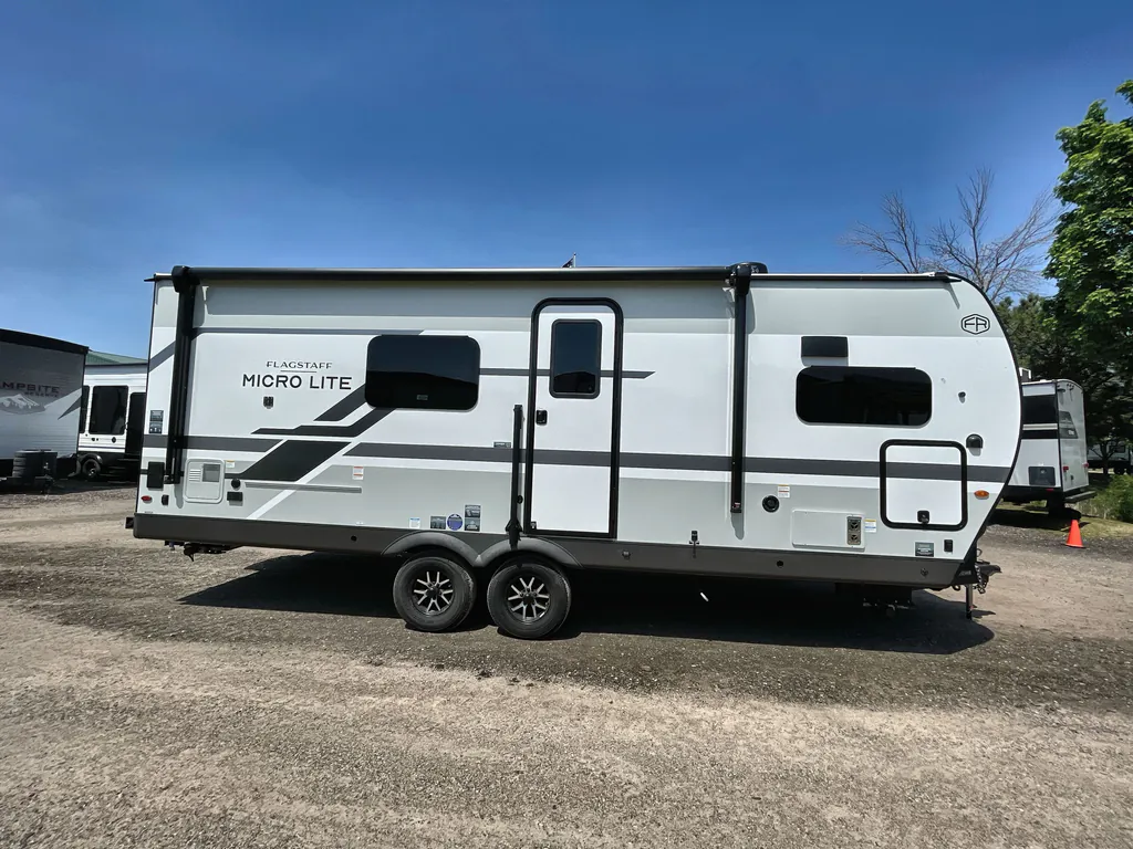 2026 Forest River Flagstaff Micro Lite 25MBR, Photos photo 3