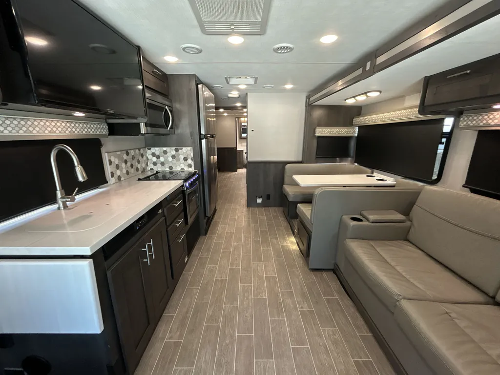 2023 Forest River Georgetown 5 Series GT5 36B5, Photos photo 4