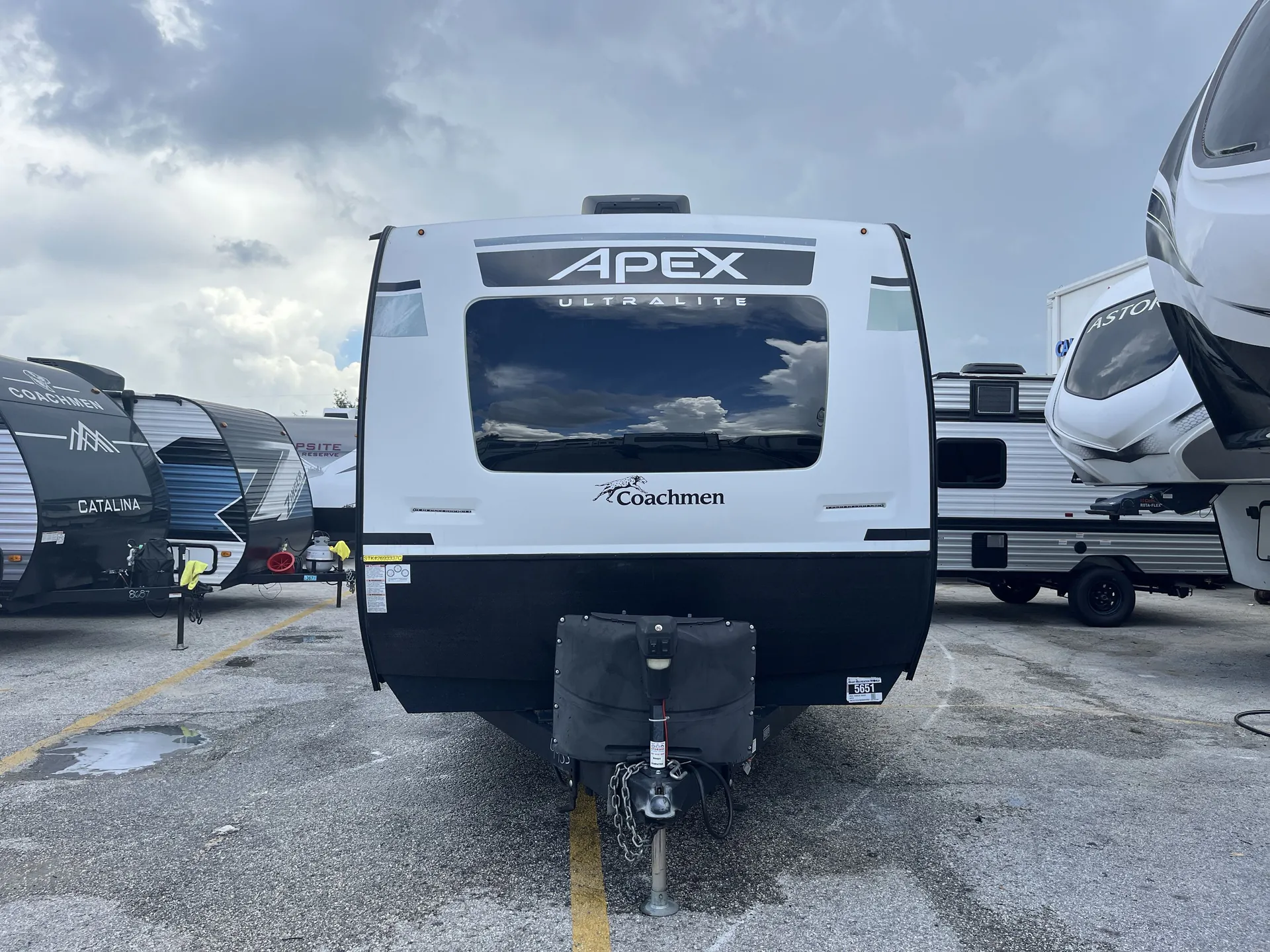 2023 Coachmen Apex 284BHSS - Photo 2