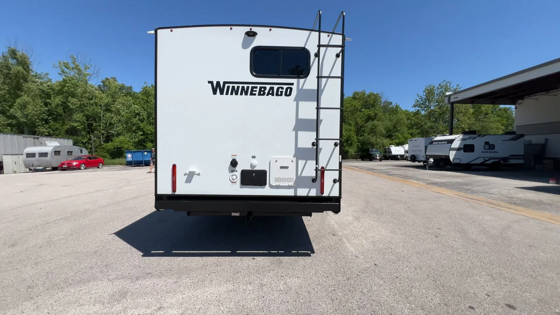 2026 Winnebago Thrive 28BHS - Photo 3