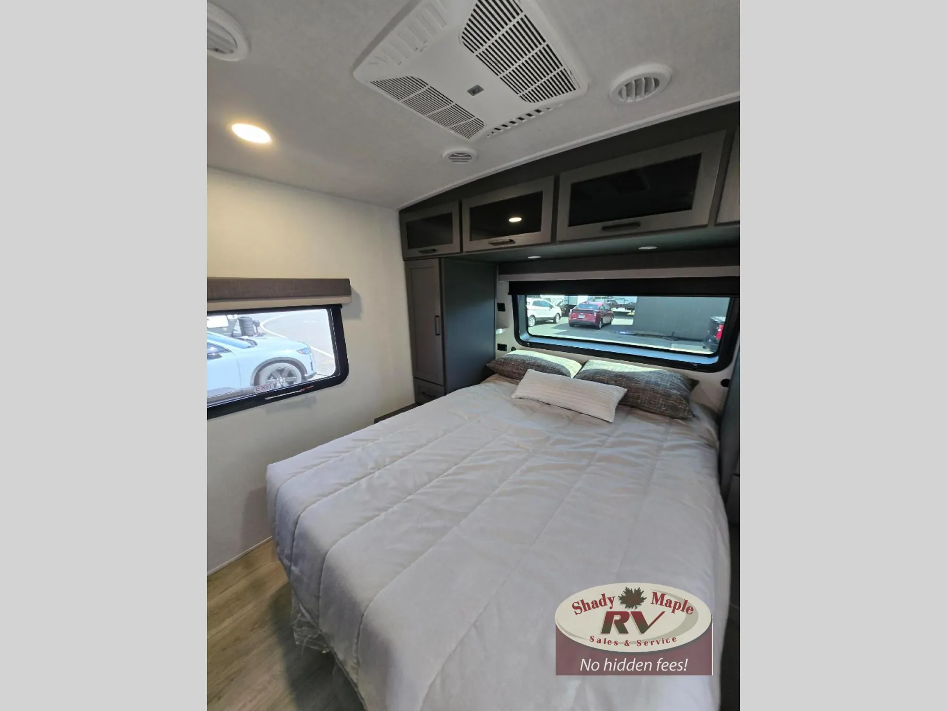 2026 Forest River Rockwood Ultra Lite 2906RL - Photo 3