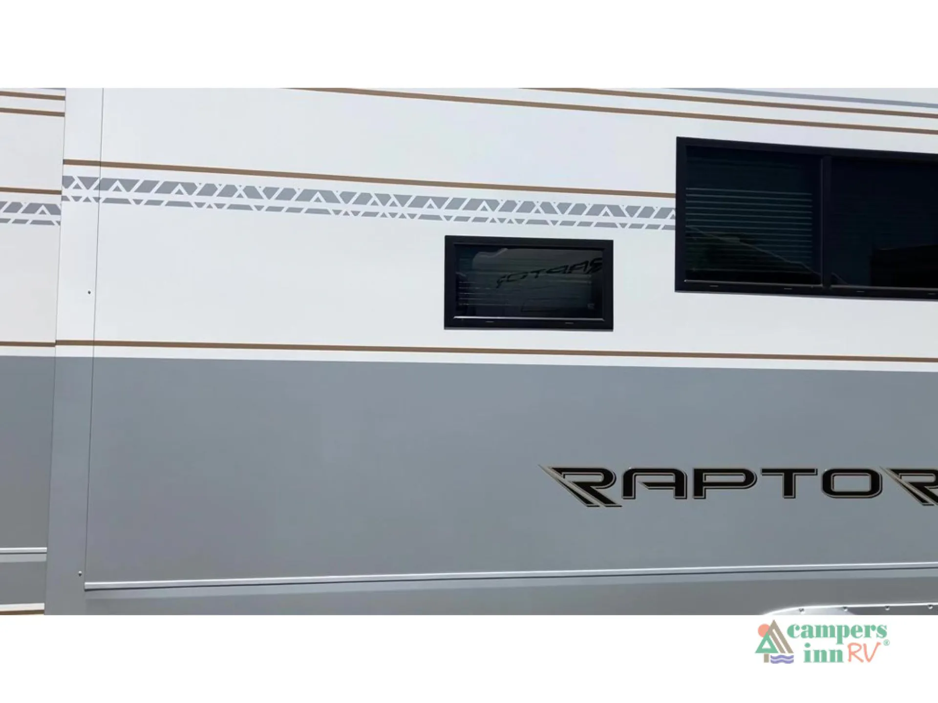 2025 Keystone Raptor 430 - Photo 4