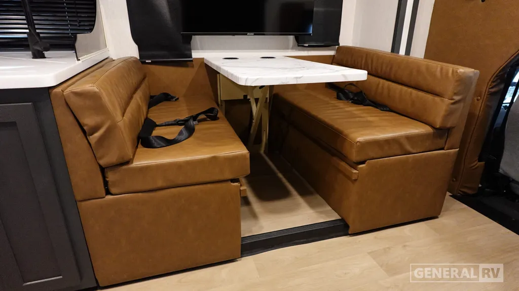 2027 NeXus RV Maximus 32MX, Photos photo 18