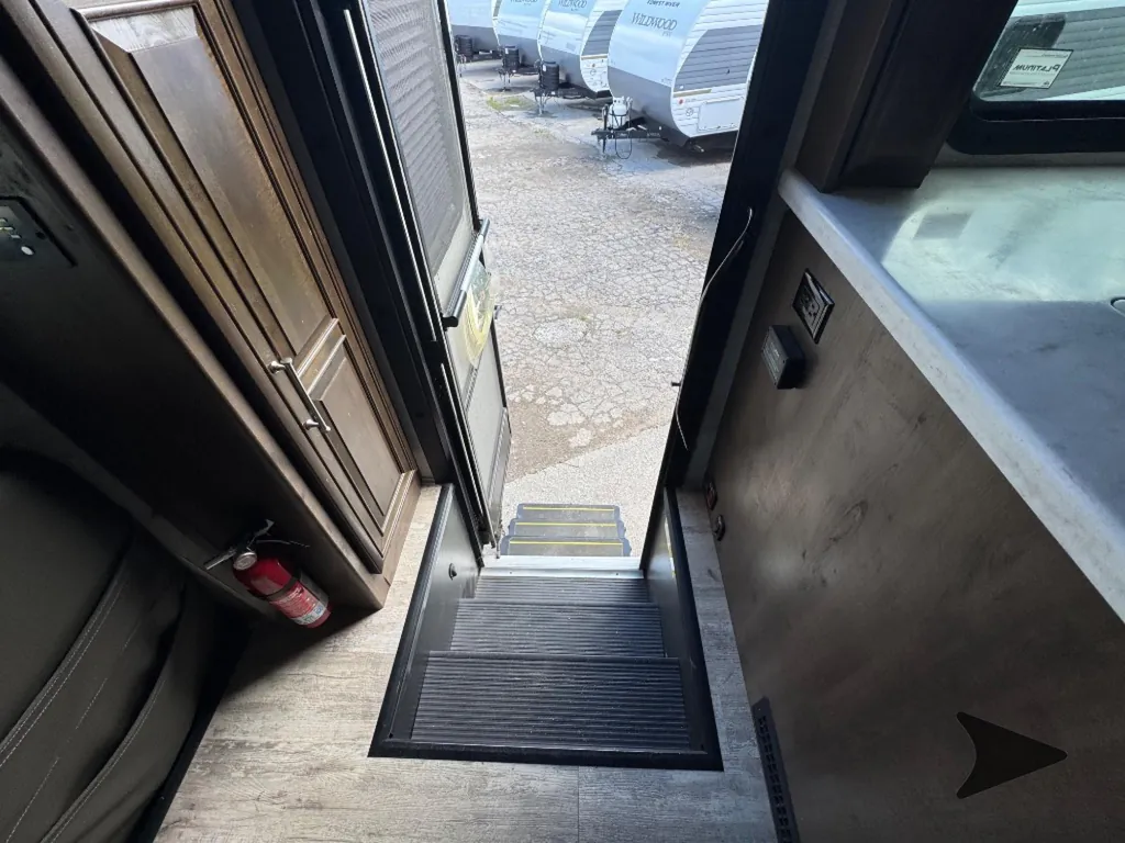 2022 Entegra Coach Accolade 37K, Photos photo 59