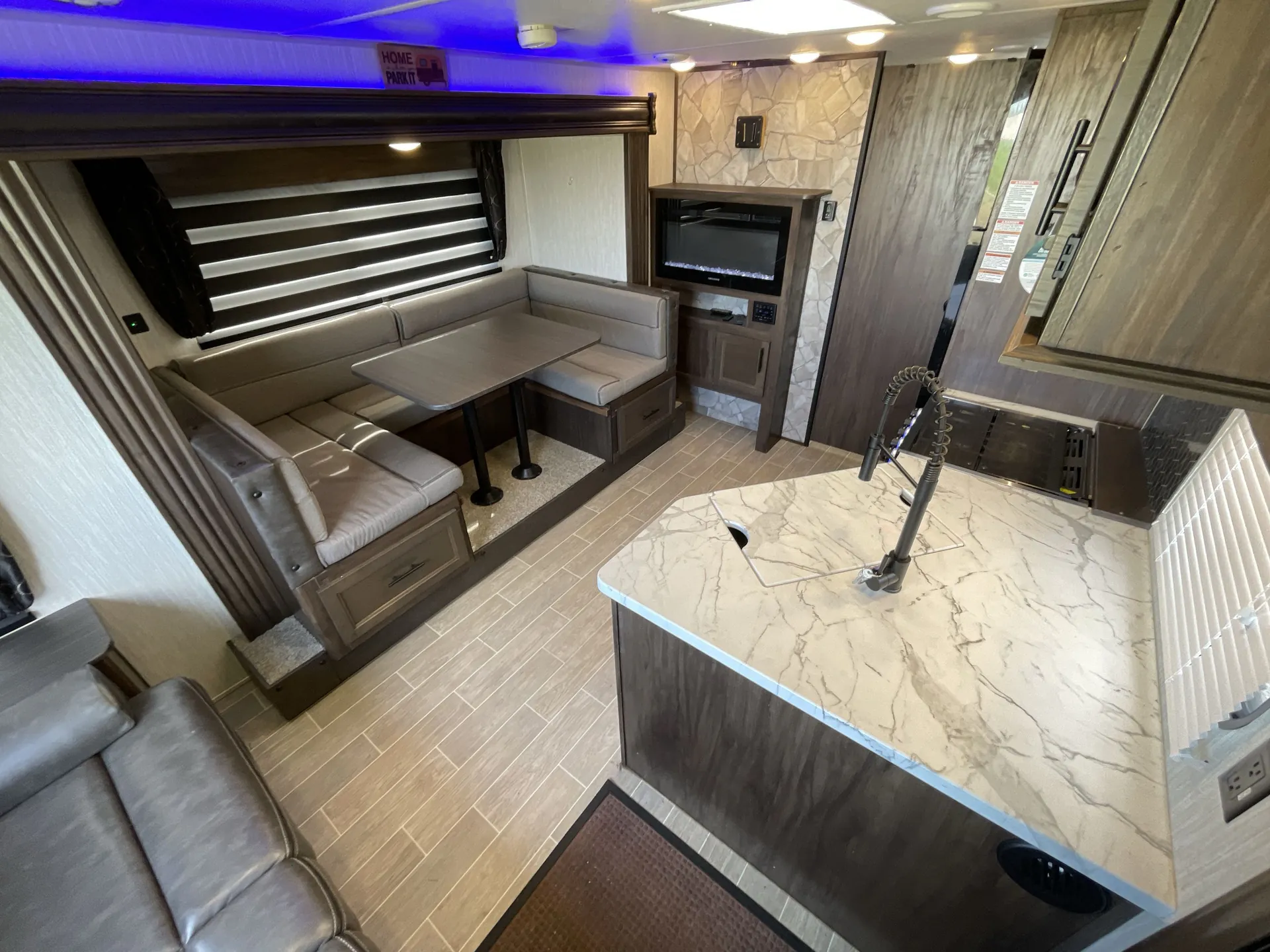 2021 Forest River Cherokee Grey Wolf 23MK — living area main