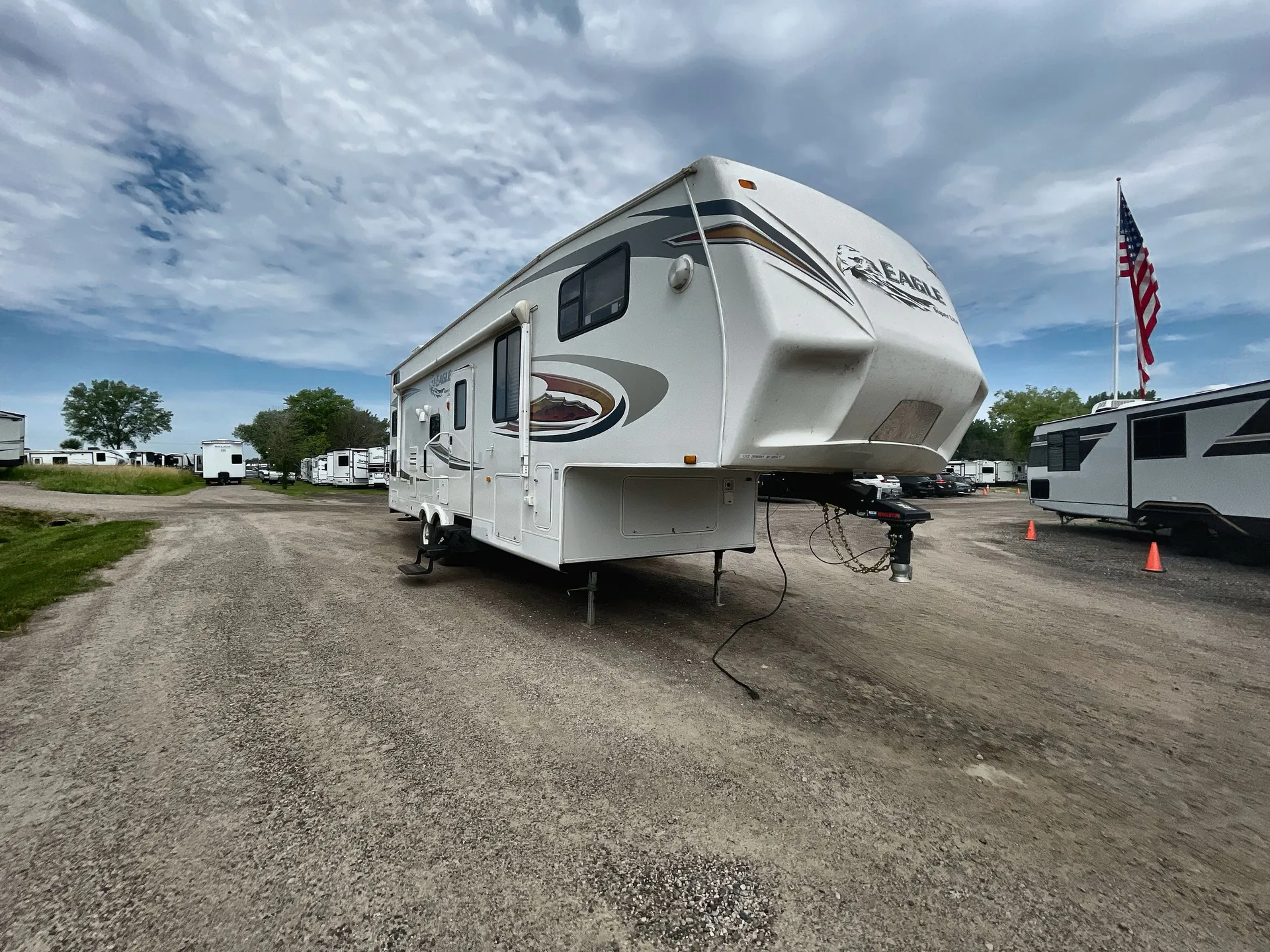 2012 Jayco Eagle 30.5BHLT - Photo 2