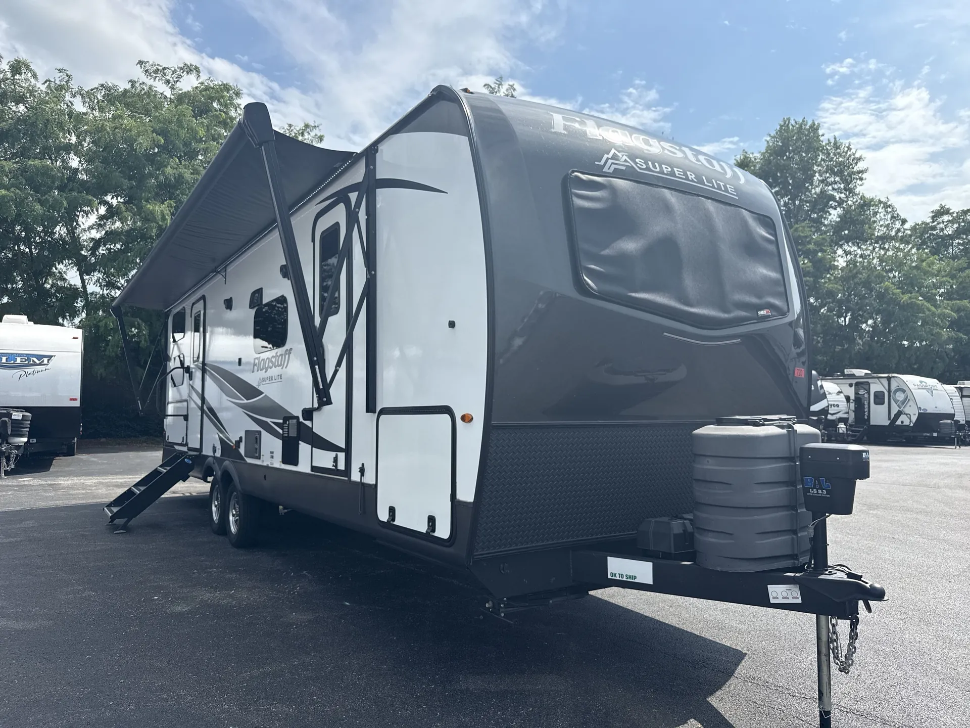 2025 Forest River Flagstaff Super Lite 27DBH - Photo 2