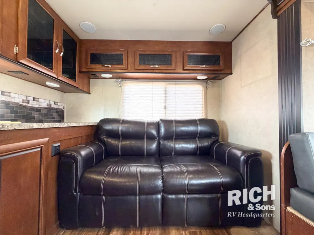 2017 Forest River Vibe Extreme Lite 224RLS, Photos photo 15