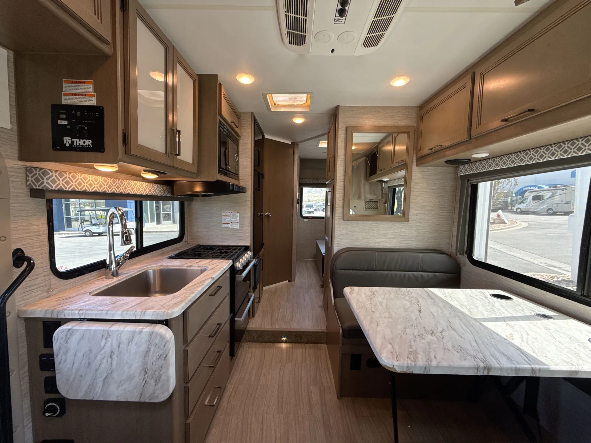 2022 Thor Motor Coach Coleman 22CM - Photo 4
