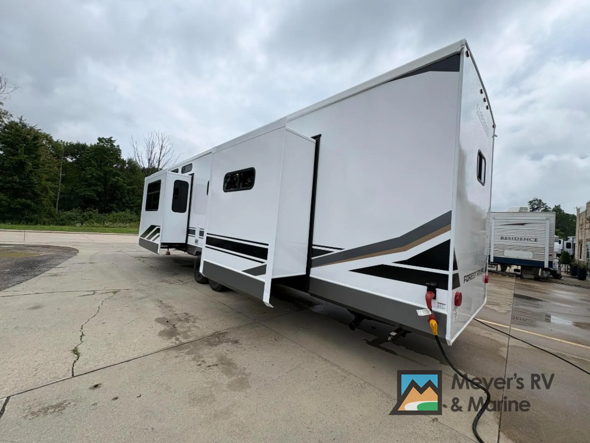 2027 Forest River LaCrosse 39FK dealer photo 5 from Meyer's RV