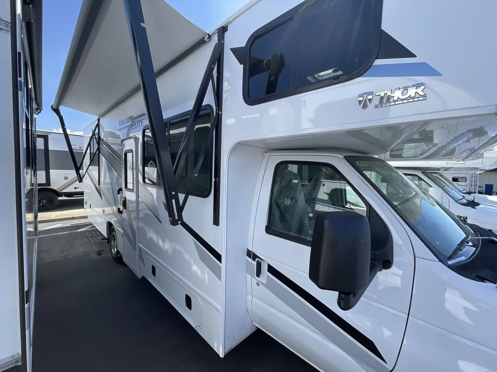 2026 Thor Motor Coach Freedom Elite 28HZ, Photos photo 5