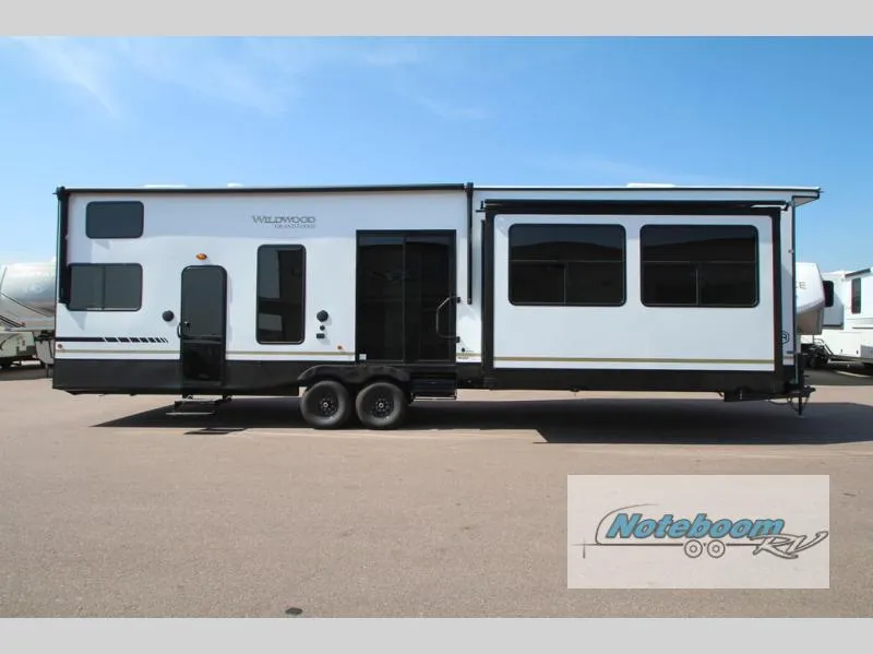 2025 Forest River Wildwood 42FLDL - Photo 2