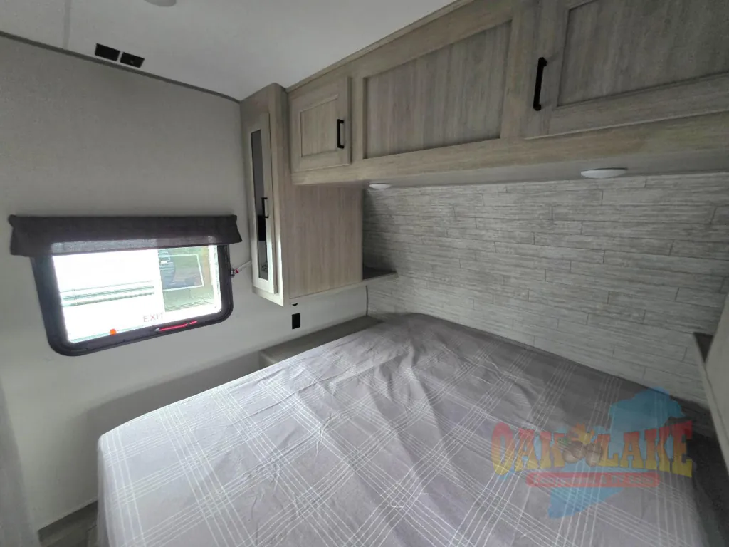 2026 Coachmen Catalina Legacy Edition 273DBHCK, Photos photo 25