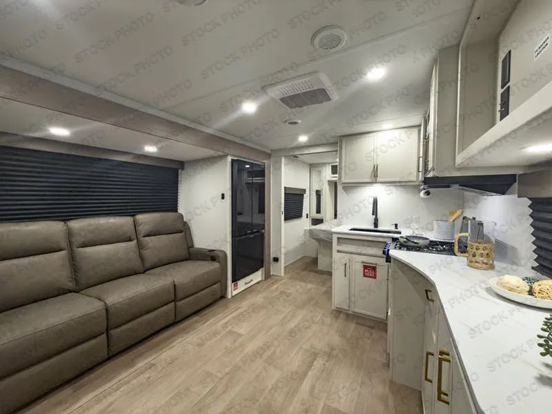 2027 Grand Design Transcend Xplor 22RBX - Photo 3
