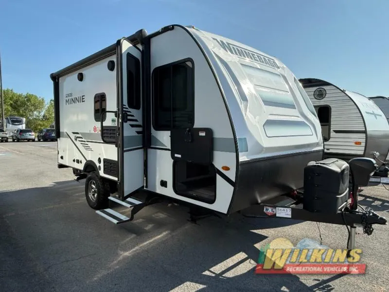 2022 Winnebago Micro Minnie 1700BH - Photo 2