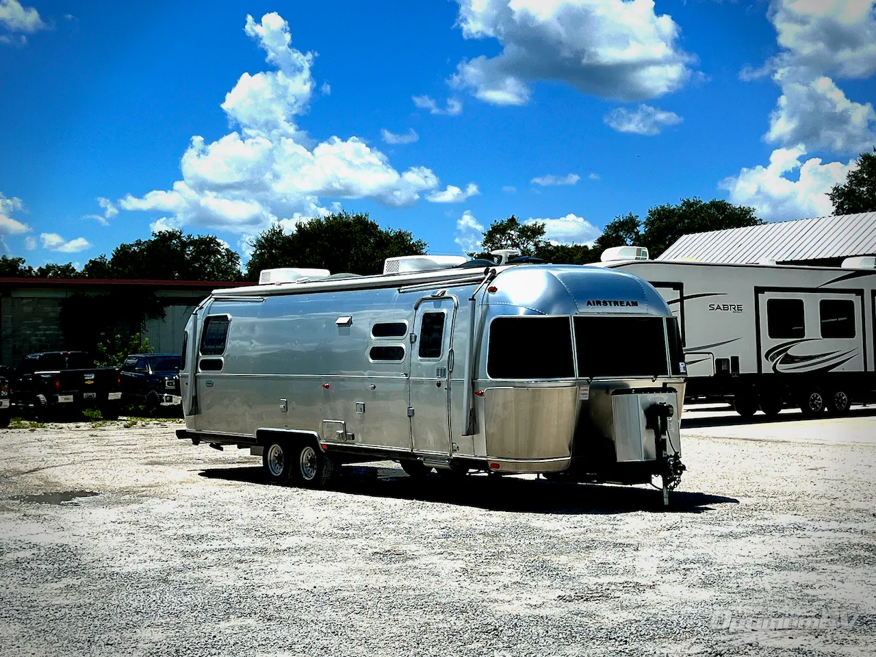 2023 Airstream Globetrotter 30RB dealer photo 1 from Optimum RV