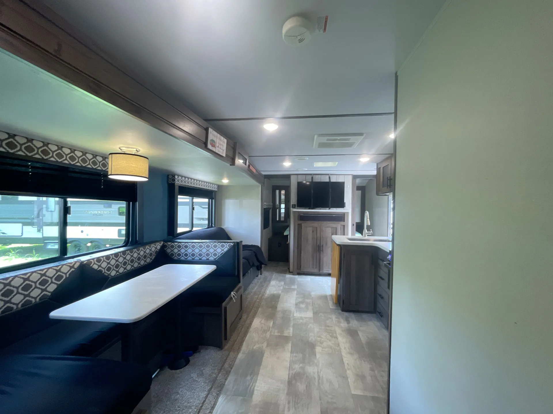 2020 Prime Time Tracer 31BHD — living area main
