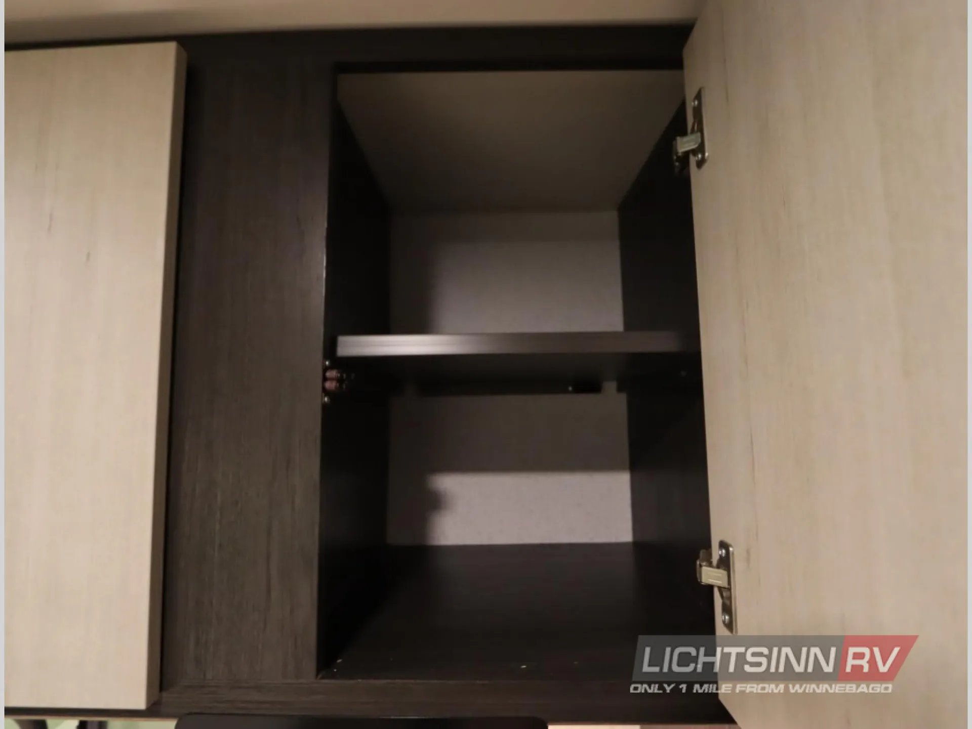 2027 Winnebago Sunflyer 22RS - Photo 4
