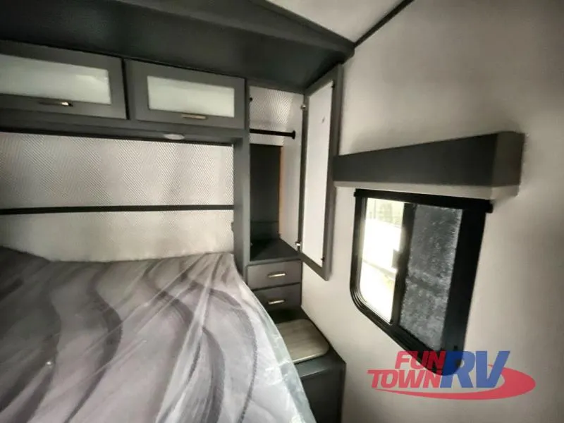 2022 Keystone RV Bullet 30RIPR - Photo 3