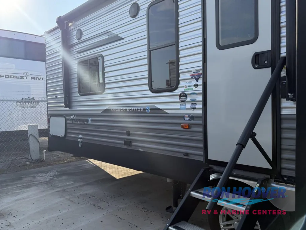 2024 Coachmen Catalina Legacy Edition 283FEDS, Photos photo 12