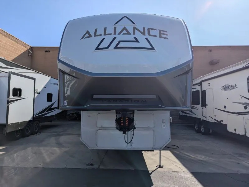 2025 Alliance RV Paradigm 382RK - Photo 3