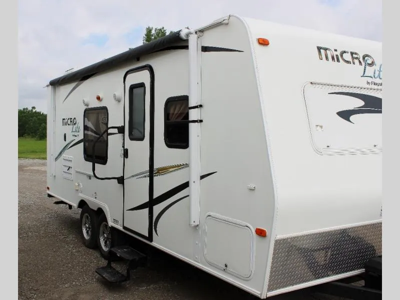 2014 Forest River RV Flagstaff Micro Lite 23LB - Photo 2