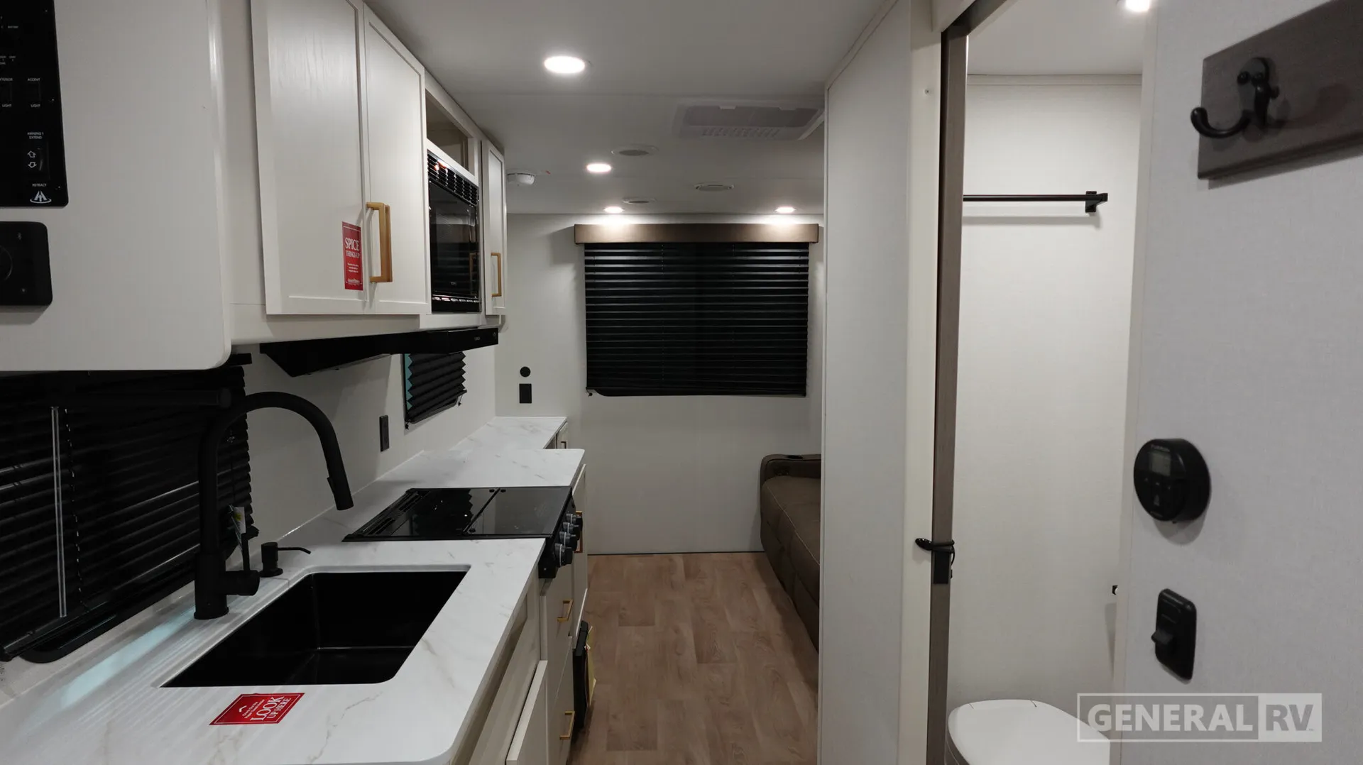 2026 Grand Design Transcend Xplor 21RLX - Photo 3