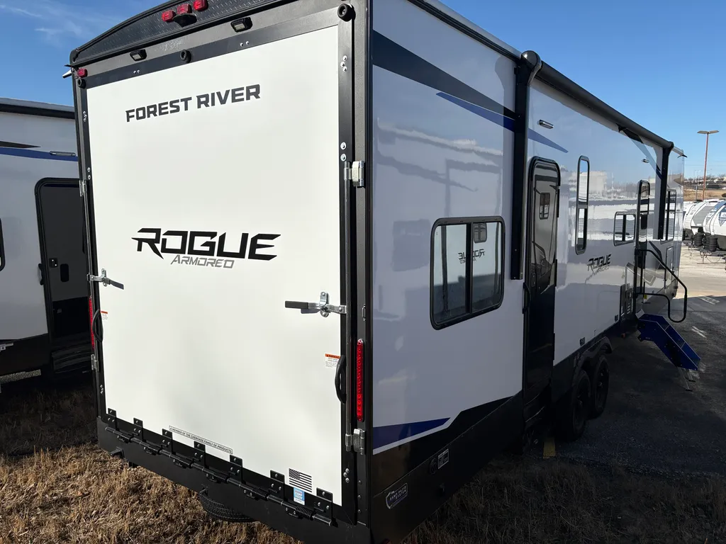 2026 Forest River Vengeance Rogue Armored 32L132, Photos photo 7