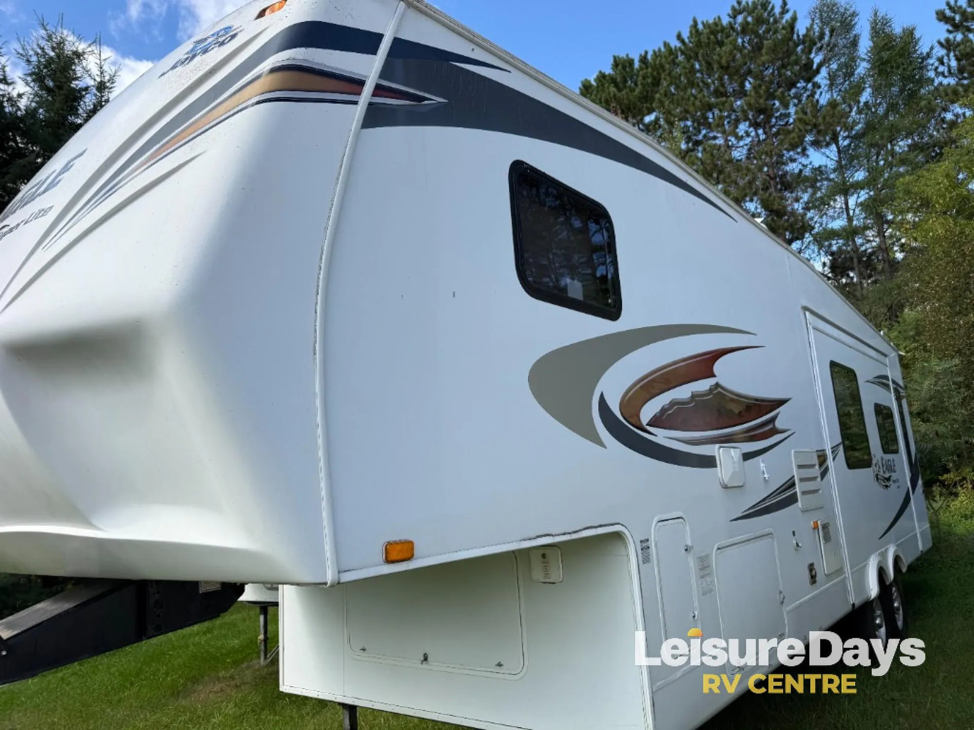 2012 Jayco Eagle 30.5RLS - Photo 4
